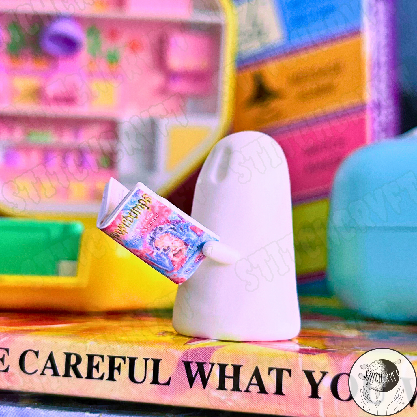 Ghost holding tiny spooky book 90s edition | Handmade to order