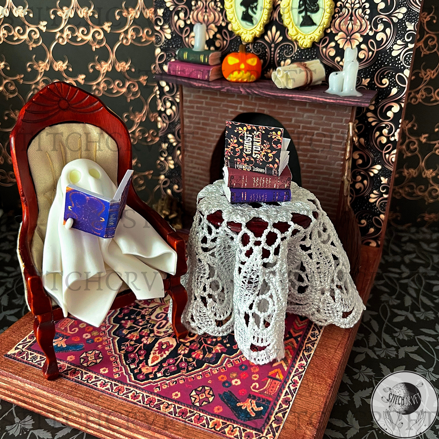 Ghostly scenes wood bookends pair | Limited edition