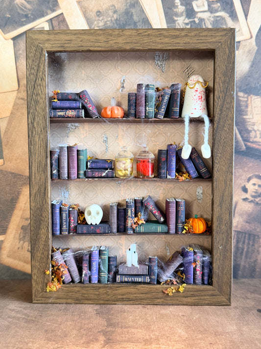 Gothic bookshelf frame | Limited edition