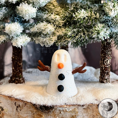 Glittering snowghost | Handmade to order