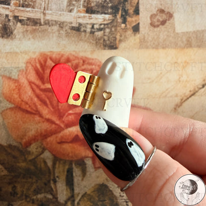 The key to my heart ghost | Handmade to order