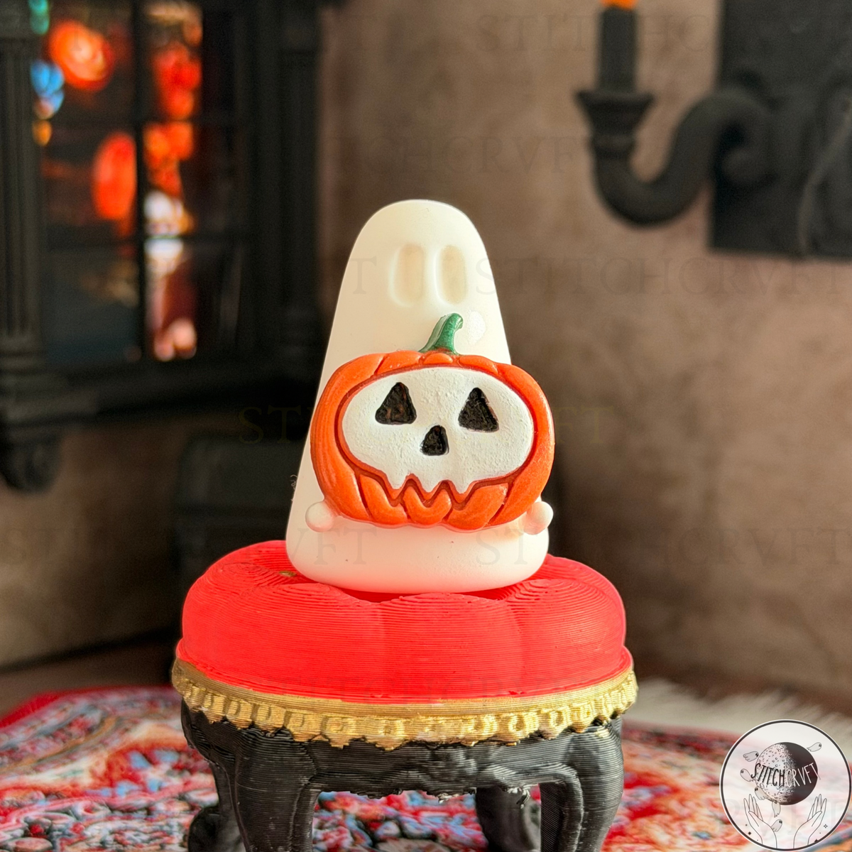 Ghost holding skull pumpkin | Handmade to order