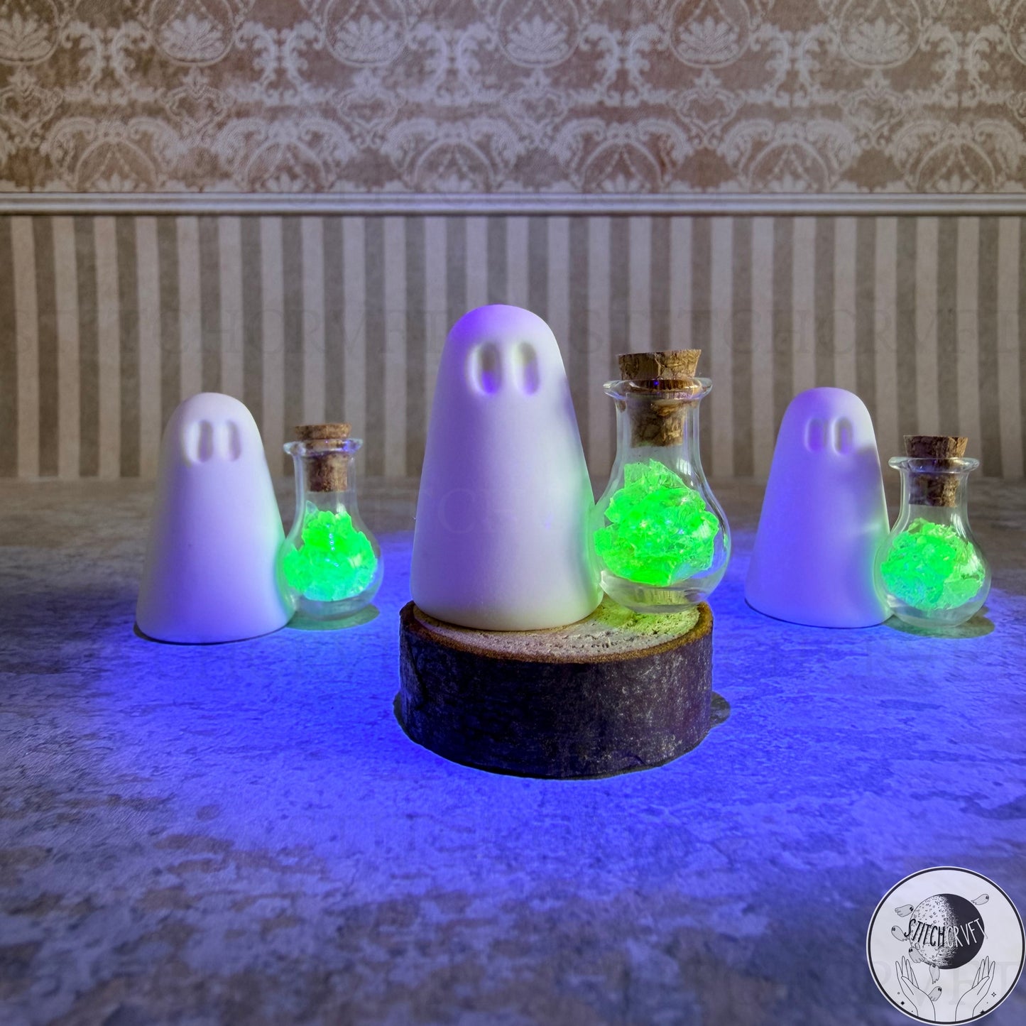 Uranium vial ghost | PRE-ORDER