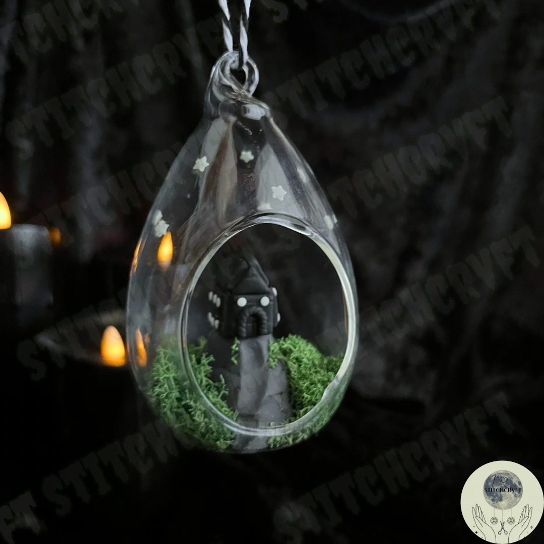 Spooky glass egg scenes | One of a kind | Small batch